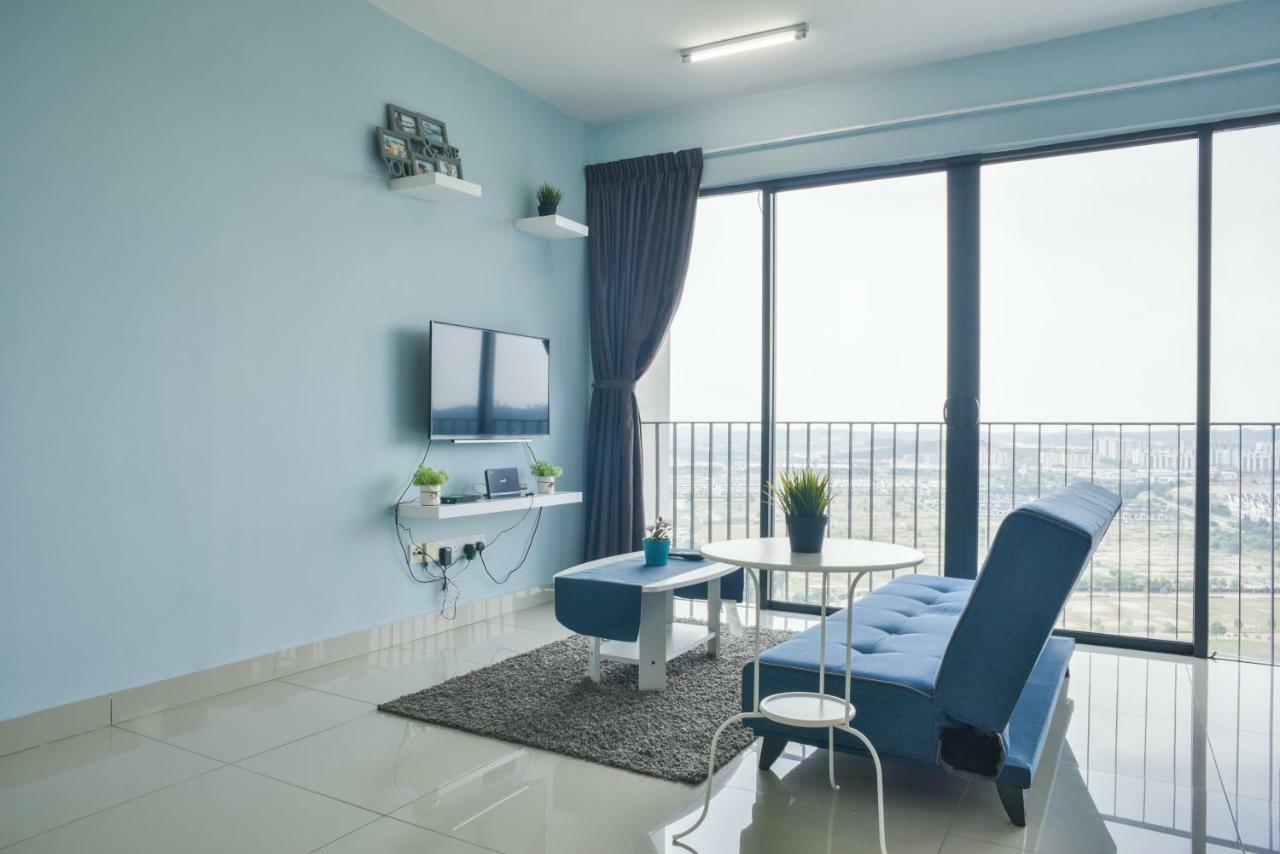 Apartment Miko's @ Setia Alam *